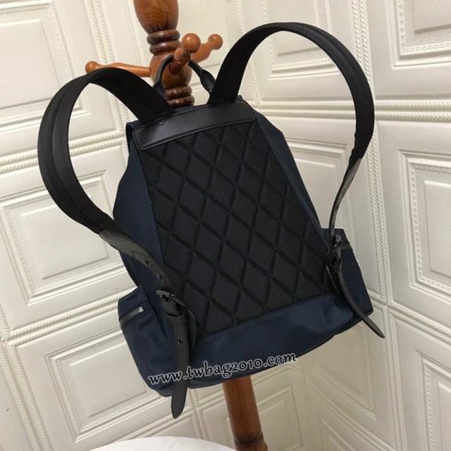 Burberry專門店新款大號The Rucksack軍旅背包 巴寶莉男士雙肩背包大書包 yxb1143
